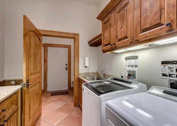 Holiday home Abode At Sweetwater