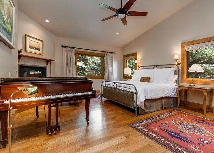 Abode At Sweetwater Holiday home Wilson