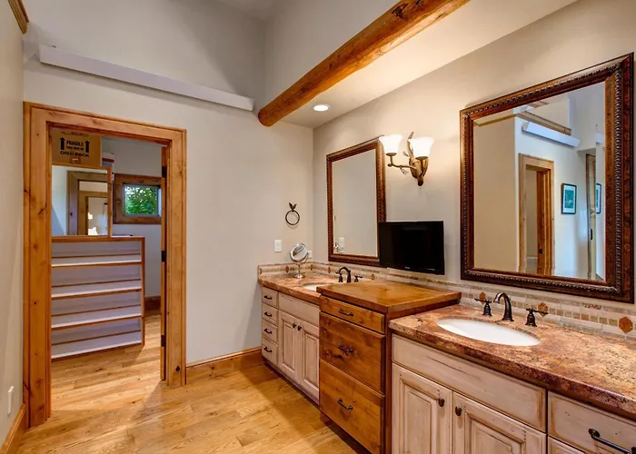 Abode At Sweetwater Holiday home *