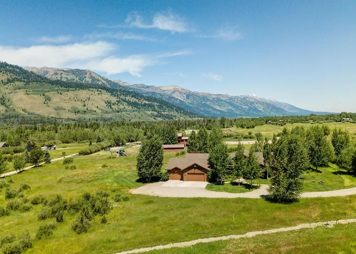 Abode At Sweetwater Holiday home *